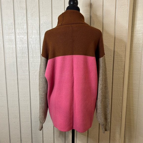 Free People Softly Structured Colorblock Mockneck Sweater, size small. - Picture 5 of 5